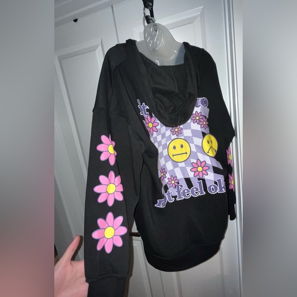NWT Forever 21 Happy Face Graphic Zip-Up Hoodie Size Medium - Picture 13 of 14